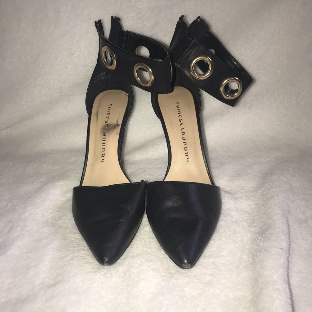 Chinese Laundry Black Heels 💕